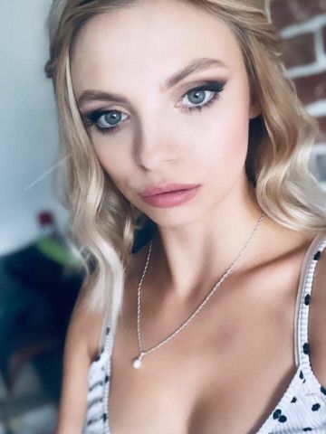 Анна Драгоценная Реал